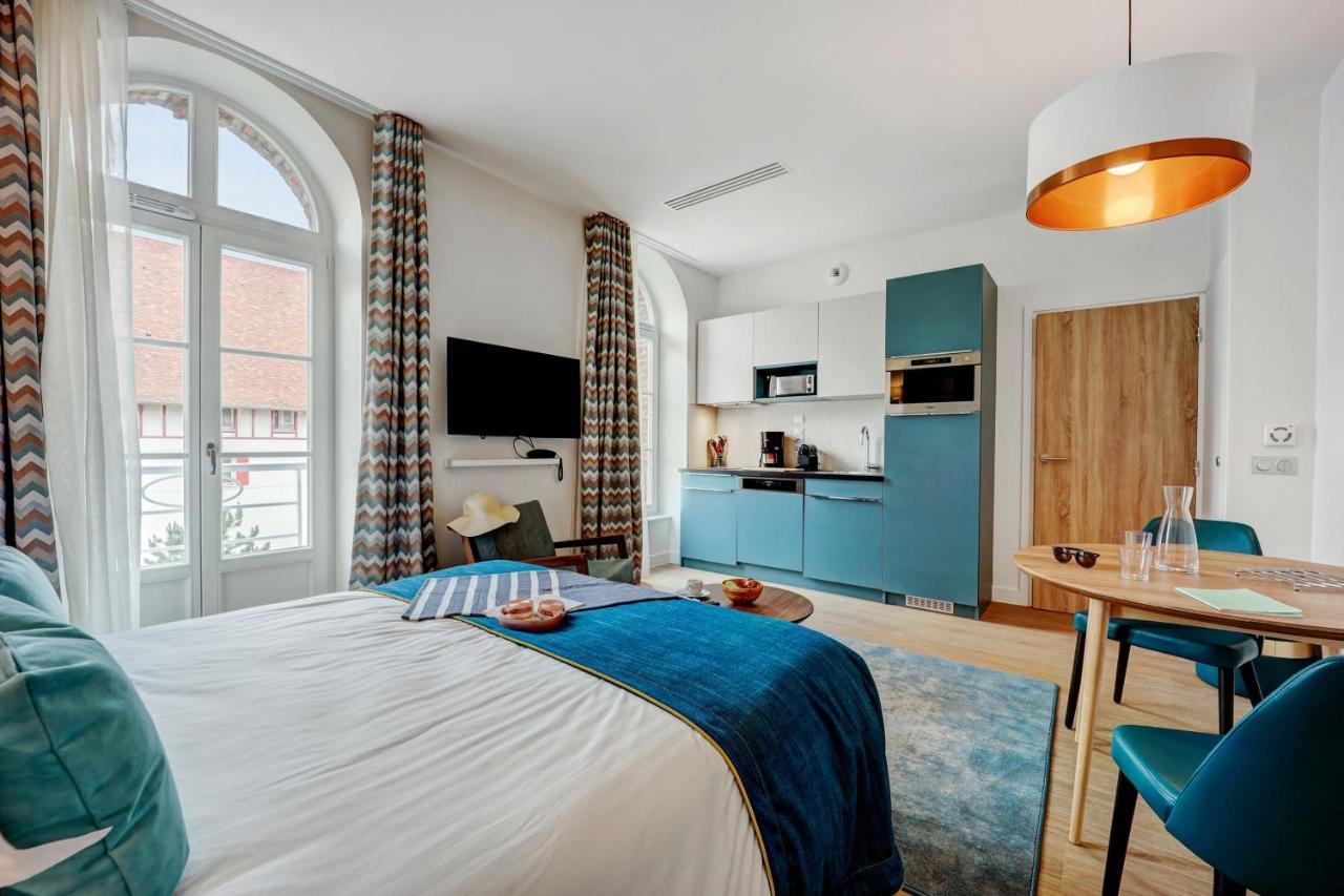 Résidence Pierre&Vacances Premium Presqu'Ile de la Touques Deauville Extérieur photo A typical studio apartment