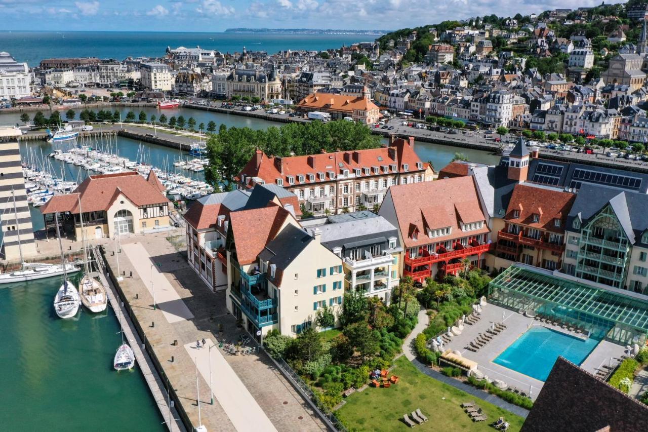 Résidence Pierre&Vacances Premium Presqu'Ile de la Touques Deauville Extérieur photo Port of Dieppe