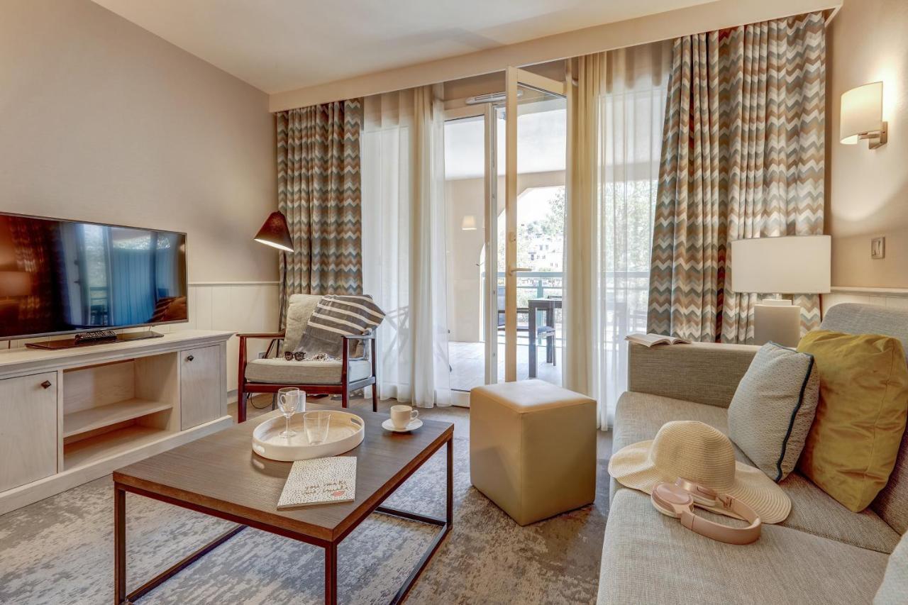 Résidence Pierre&Vacances Premium Presqu'Ile de la Touques Deauville Extérieur photo Living room
